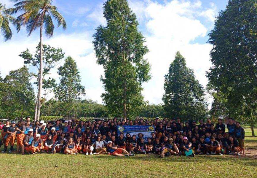 กิจกรรมสานสัมพันธ์เพื่อนใหม่