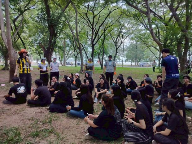 กิจกรรมสานสัมพันธ์เพื่อนใหม่ ประจำปีการ ศึกษา 2569